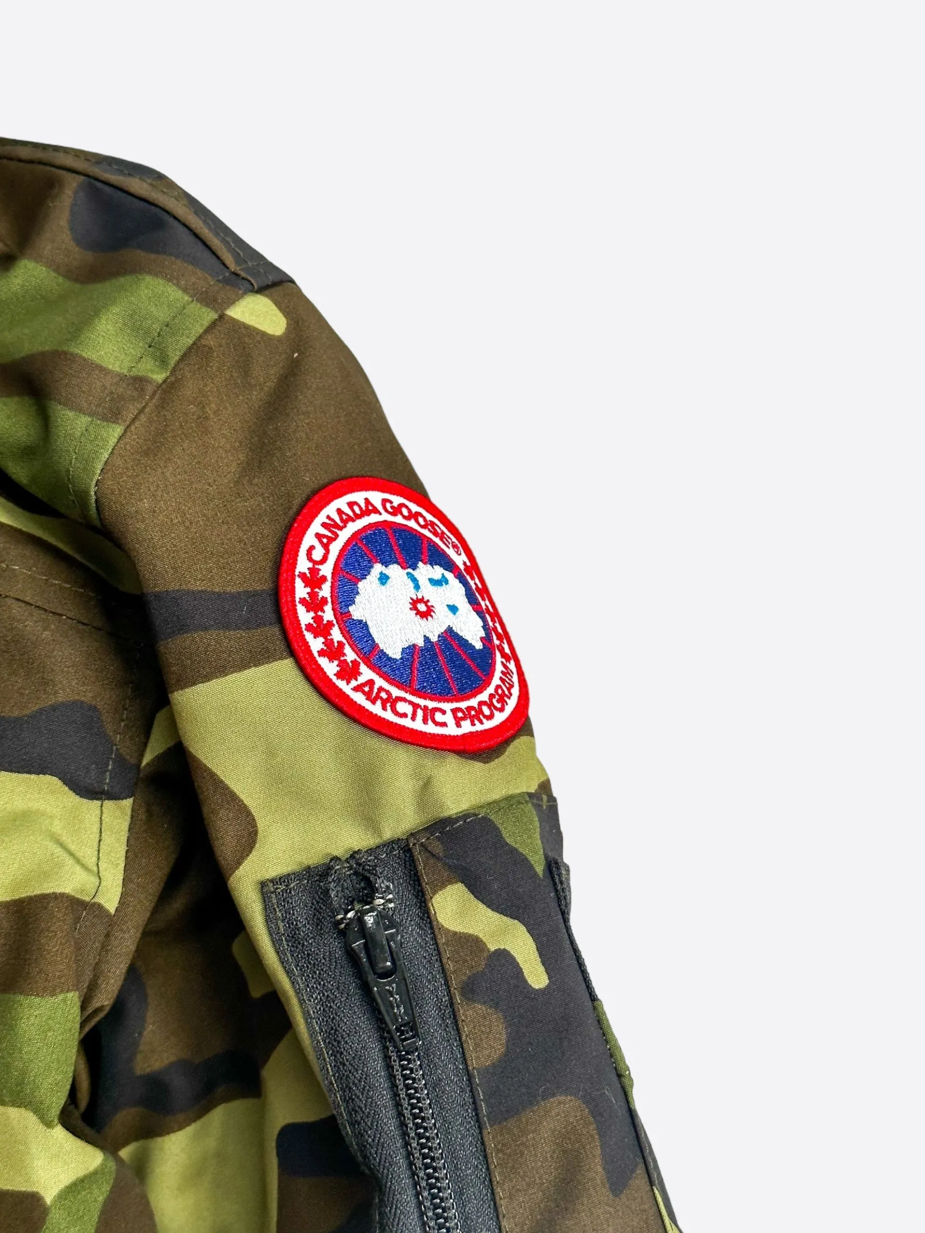 Canada Goose Green Camouflage Montebello Women's Jacket
