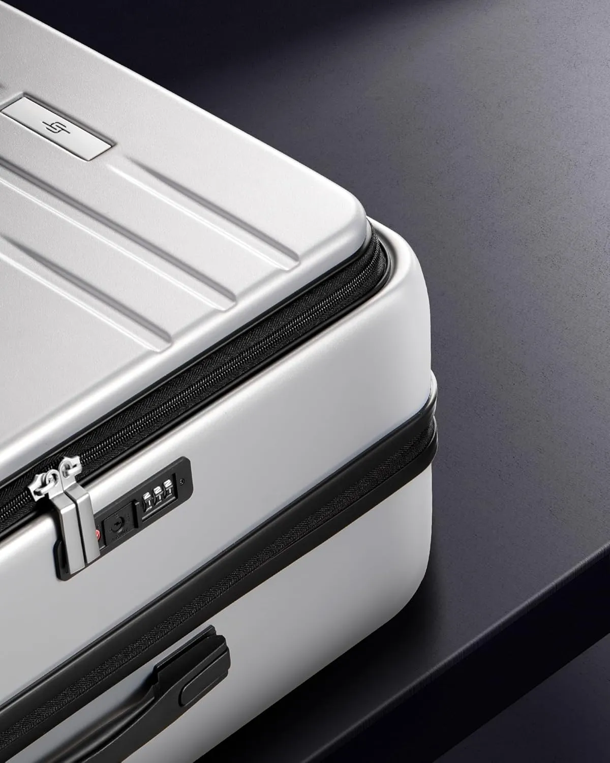 Suitour Luggage sets 2 pieceExpandable PC Hard Shell Luggage Sets 20" Carry-On 24" Checkd Suitcase Set